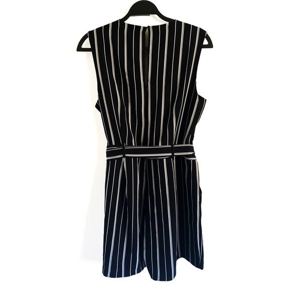 Banana Republic Factory Women's Black White Striped Romper V Neck Faux Wrap Belt - Picture 2 of 9